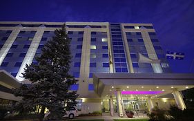 Armon Plaza Montreal Airpt, Trademark Collection By Wyndham